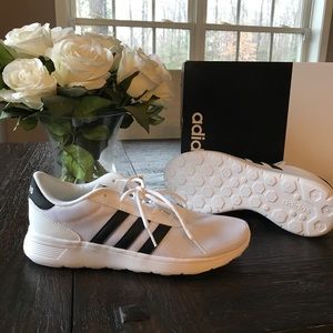 Adidas Women’s Size 8 White/Black Racer Sneakers